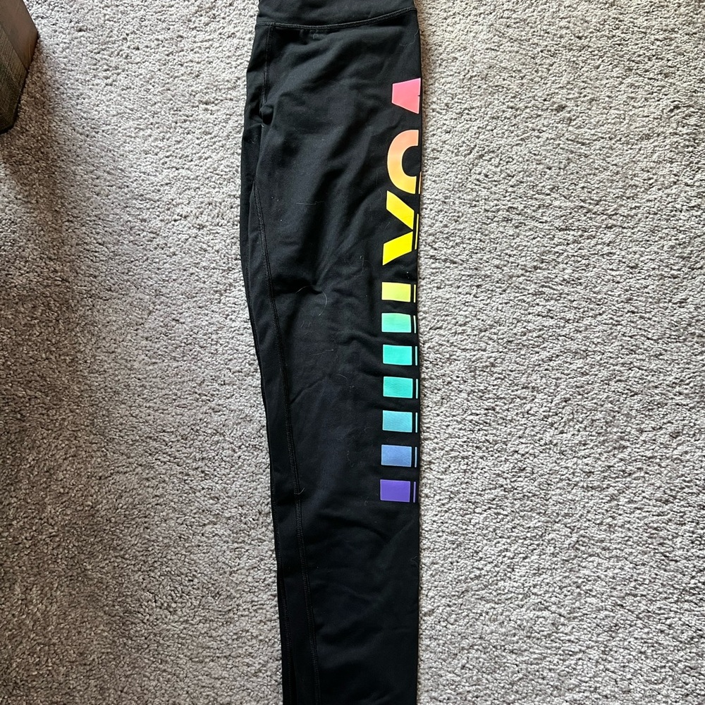 Victoria Secret sport knockout leggings size small